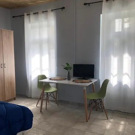 Traditional House “avli” Apartment Nafplio